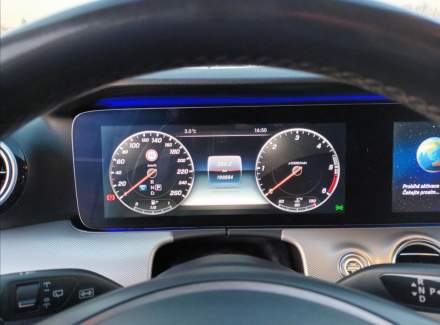 Mercedes-Benz - E-class