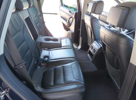 Volkswagen - Touareg