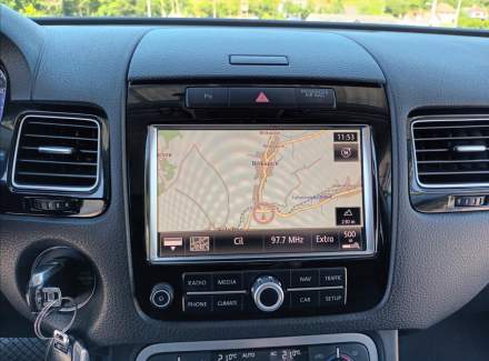 Volkswagen - Touareg