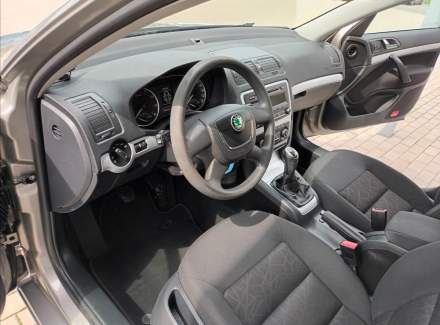 Škoda - Octavia