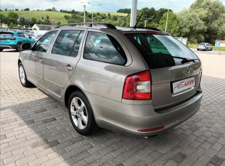 Škoda - Octavia