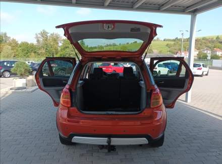 Suzuki - SX4