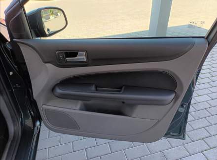 Ford - Focus