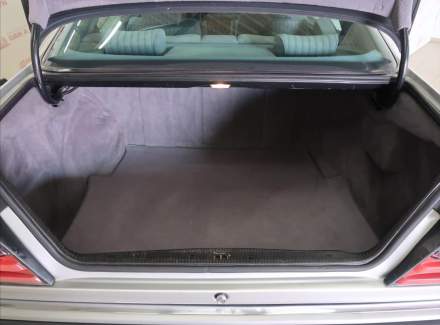 Mercedes-Benz - E-class