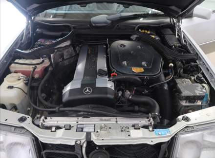 Mercedes-Benz - E-class