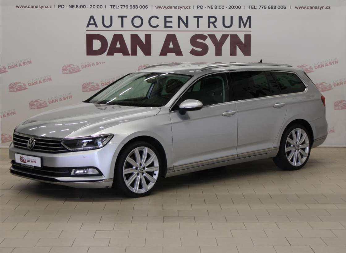 Volkswagen - Passat