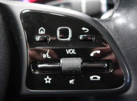 Mercedes-Benz - C-class