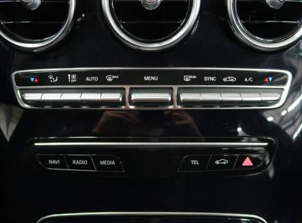 Mercedes-Benz - C-class