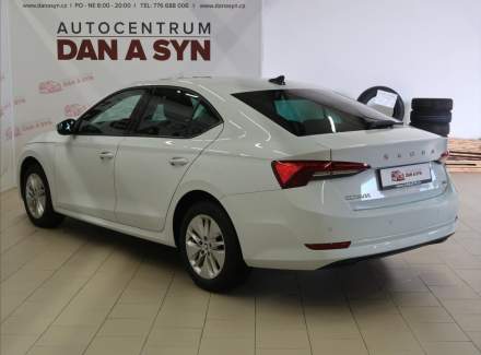Škoda - Octavia