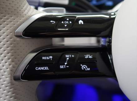 Mercedes-Benz - S-class