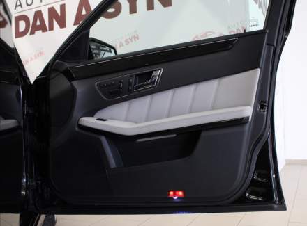 Mercedes-Benz - E-class