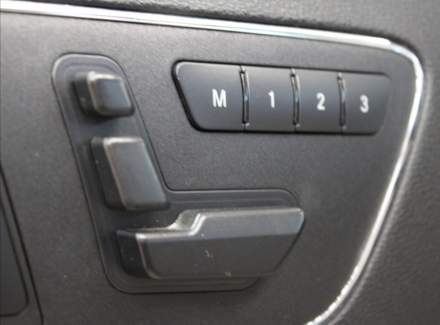 Mercedes-Benz - E-class