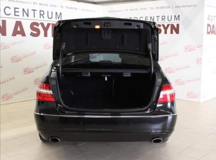 Mercedes-Benz - E-class