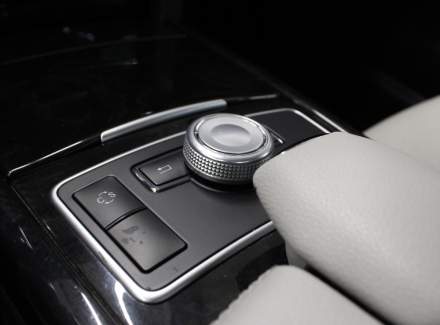 Mercedes-Benz - E-class