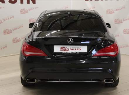 Mercedes-Benz - CLA
