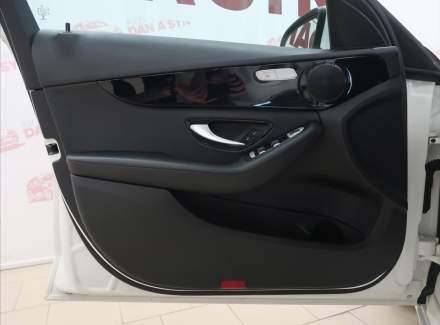 Mercedes-Benz - C-class