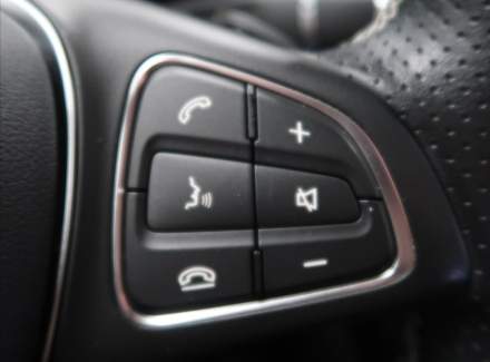 Mercedes-Benz - C-class