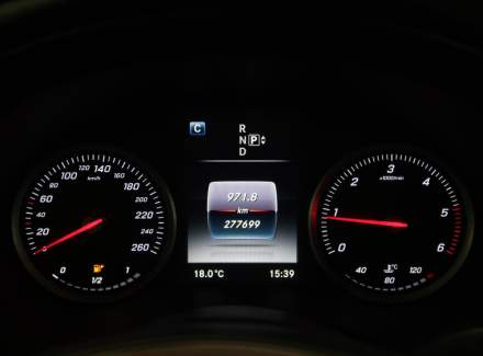 Mercedes-Benz - C-class