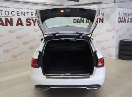 Mercedes-Benz - C-class