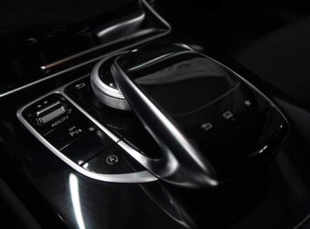 Mercedes-Benz - C-class