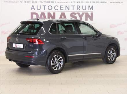 Volkswagen - Tiguan