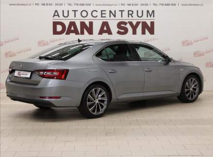Škoda - Superb
