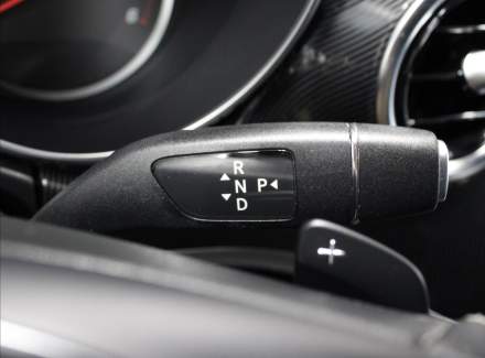 Mercedes-Benz - V-class