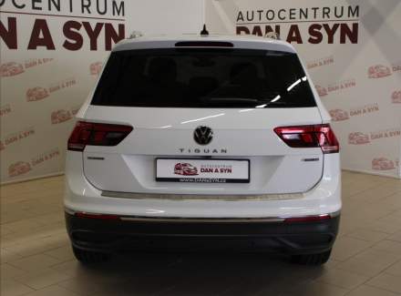 Volkswagen - Tiguan