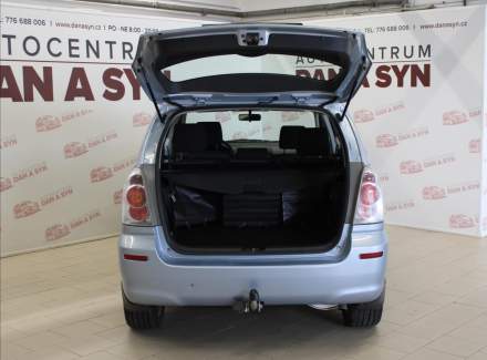 Toyota - Corolla Verso