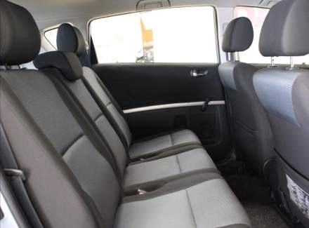 Toyota - Corolla Verso