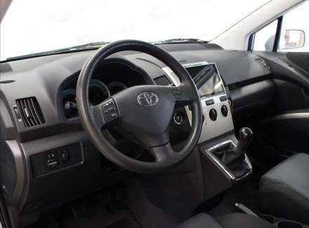 Toyota - Corolla Verso