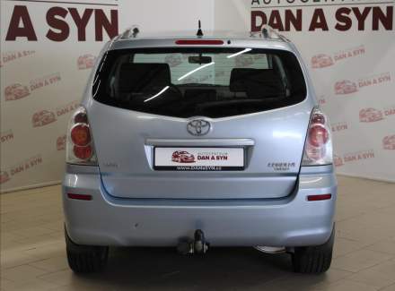 Toyota - Corolla Verso