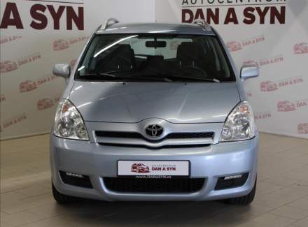 Toyota - Corolla Verso