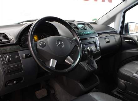 Mercedes-Benz - Viano