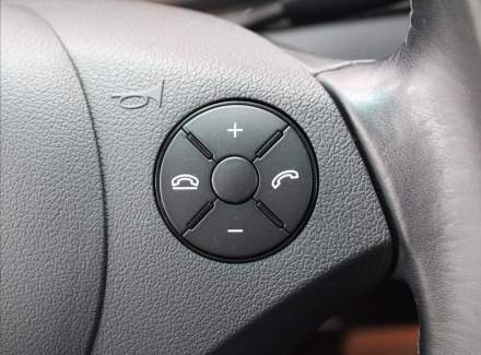 Mercedes-Benz - Viano