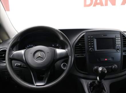Mercedes-Benz - Vito