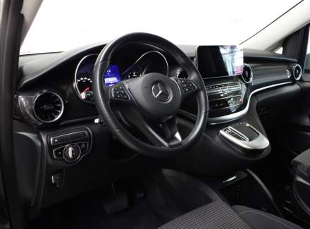 Mercedes-Benz - V-class