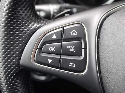 Mercedes-Benz - V-class