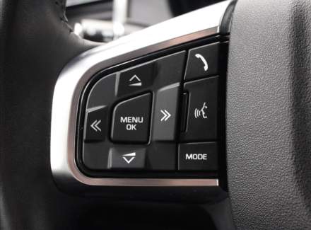 Land Rover - Discovery Sport