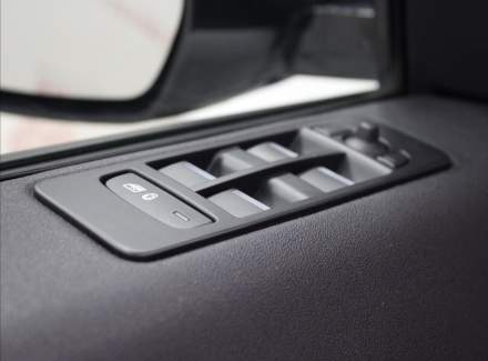 Land Rover - Discovery Sport