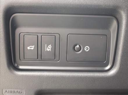 Land Rover - Discovery Sport