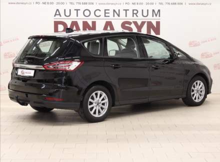 Ford - S-MAX