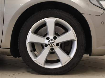 Volkswagen - Passat CC