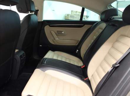 Volkswagen - Passat CC