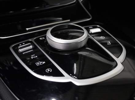 Mercedes-Benz - E-class