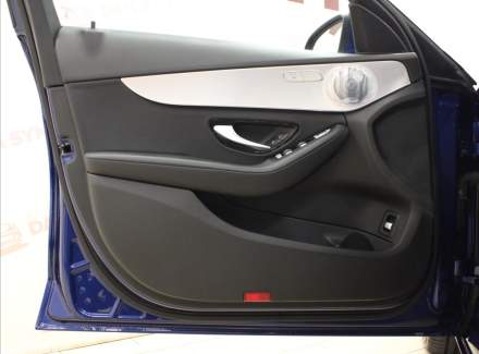 Mercedes-Benz - C-class