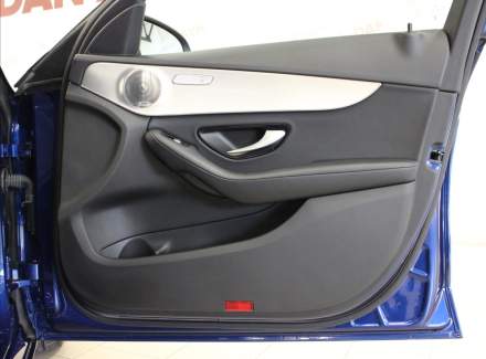 Mercedes-Benz - C-class