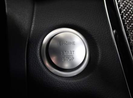 Mercedes-Benz - C-class