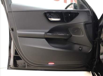 Mercedes-Benz - C-class