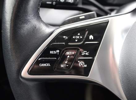 Mercedes-Benz - C-class